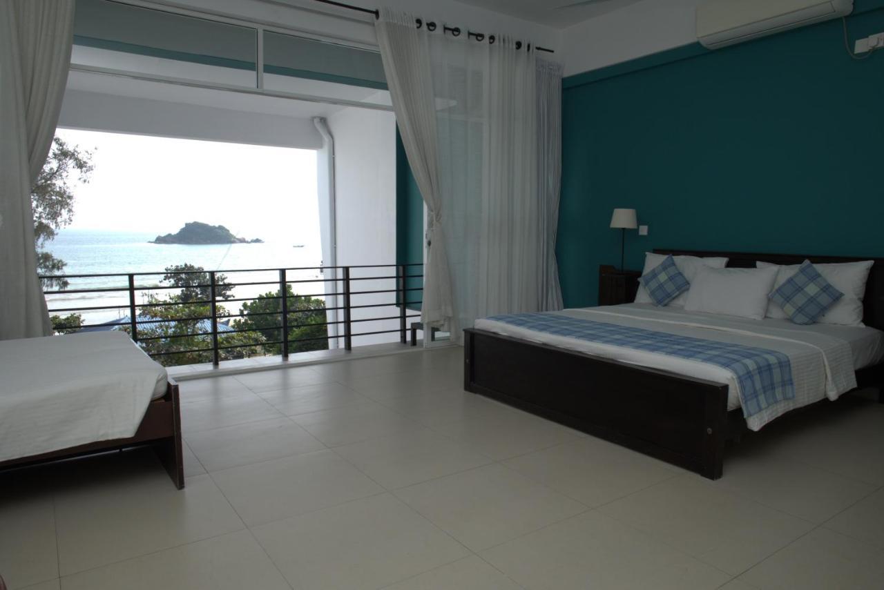 Dazzle Bay By Twenty Two Hotel Weligama Bagian luar foto