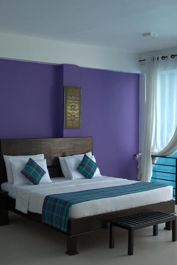 Dazzle Bay By Twenty Two Hotel Weligama Bagian luar foto